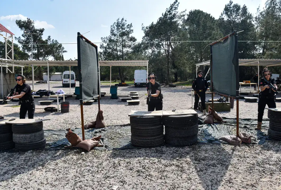 Antalya'nın Keskin Nişancıları: Gücümüz Nene Hatunlardan Geliyor 3